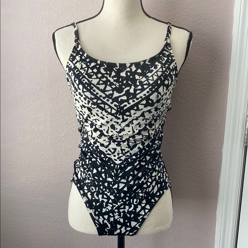 Aqua Green Monochrome Patterned One-Piece Swimsuit